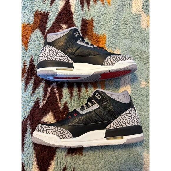 Nike Air Size 7Y Jordan 3 OG Bred 854261-001 Black Cement Youth DS New - Picture 4 of 6